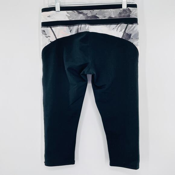 Fila Black White Marble Trim Athletic Crop Stretch Yoga Capri Leggings Pants M - Picture 4 of 11